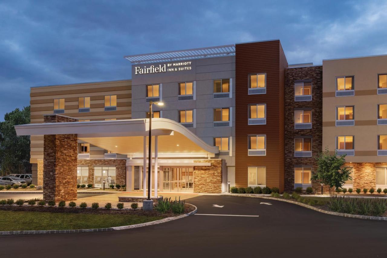 Fairfield By Marriott Inn & Suites Рокевей Екстер'єр фото